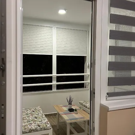 Daire Mirrors Beçkerek